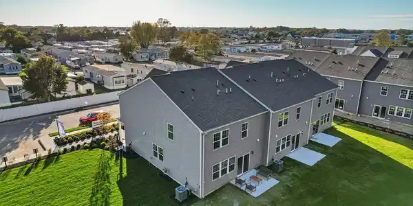 12 Scotty Boulevard