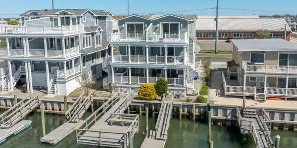 3142 Ocean Drive