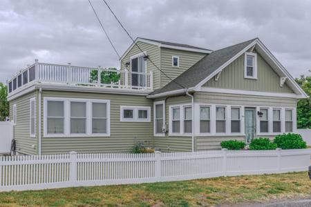 1 Englewood Road