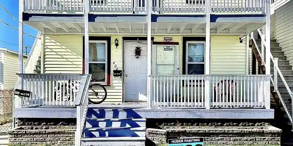 404 W Maple Avenue