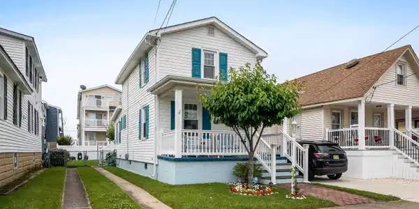 214 W 12th Avenue