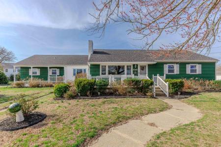 720 New England Road