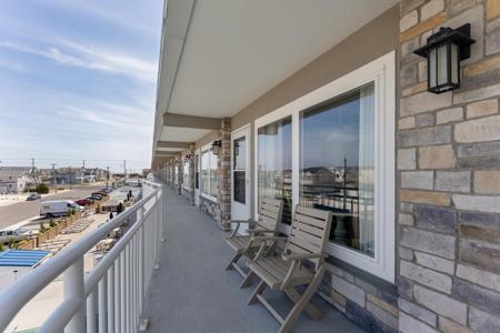 7800 Dune Drive
