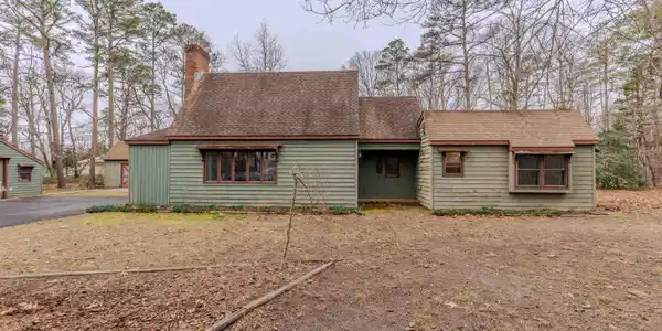 109 Hagen Road