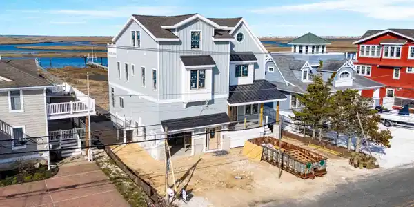 432 Old Avalon Boulevard