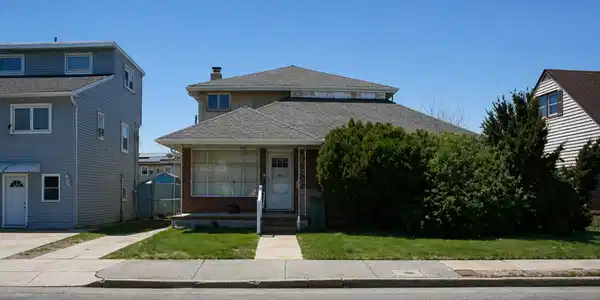 628 N Elberon Avenue