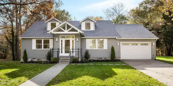305 Allen Road