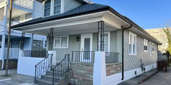 237 E Garfield Avenue