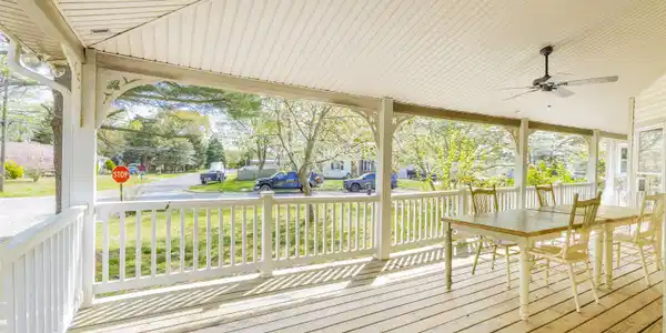 806 Bennett Road