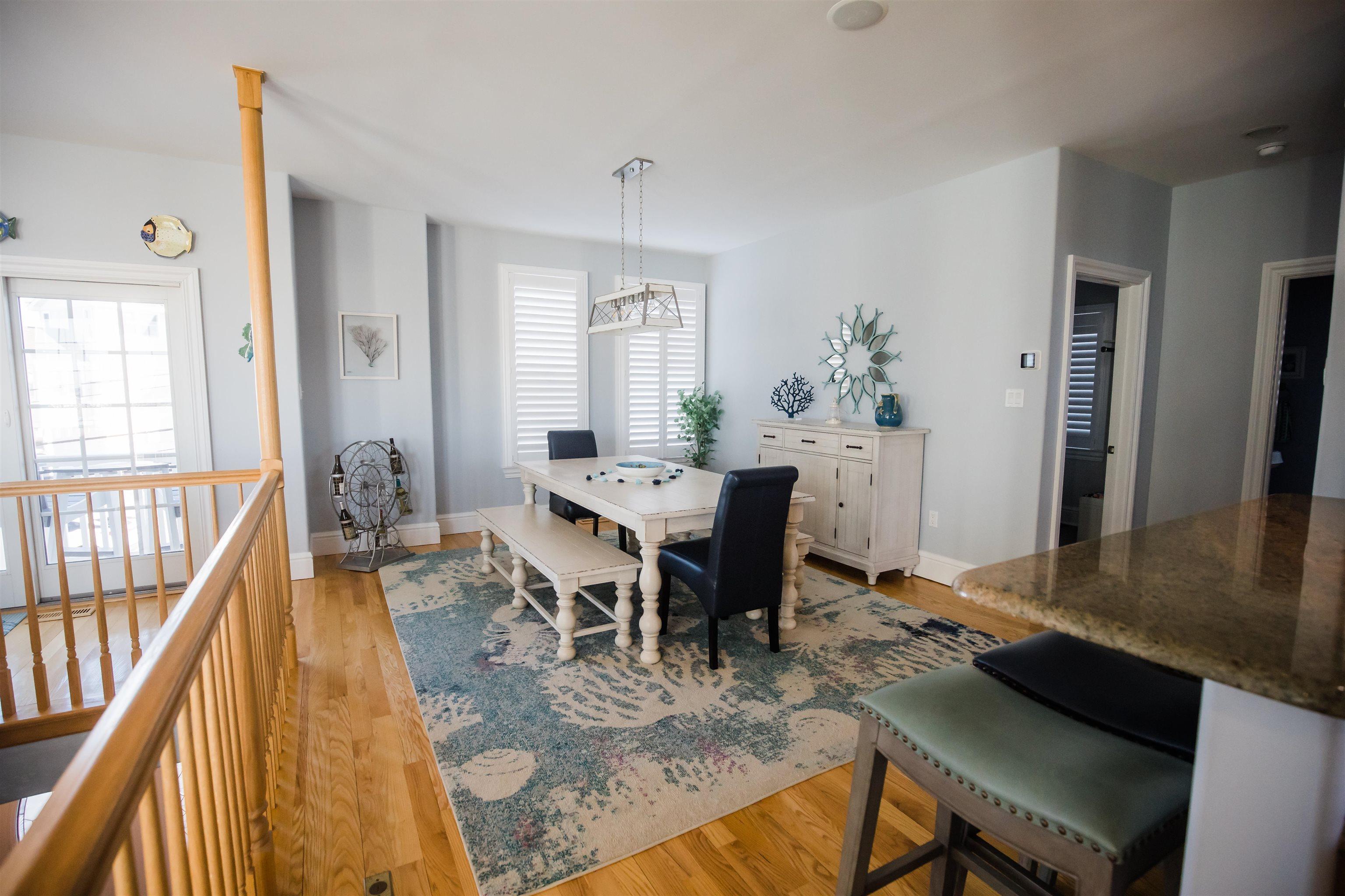 Image 3: Dining Room