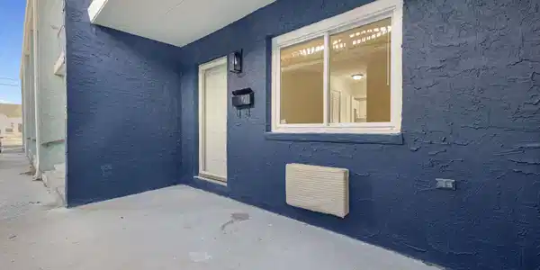 128 E Rio Grande Avenue