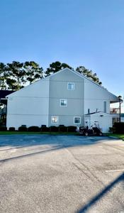 1920 Bent Grass Dr.