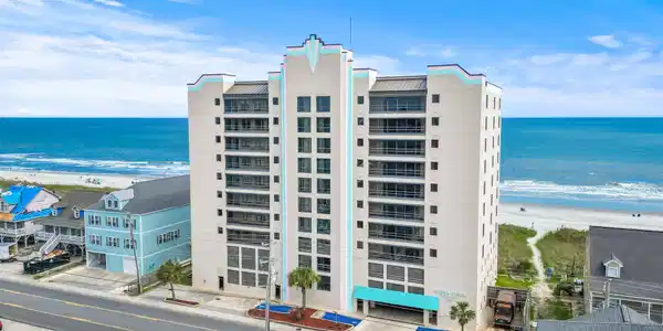4000 N Ocean Blvd.