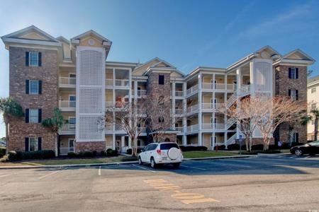 4890 Luster Leaf Circle