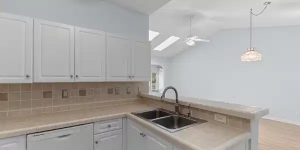 Image 4 Image 4