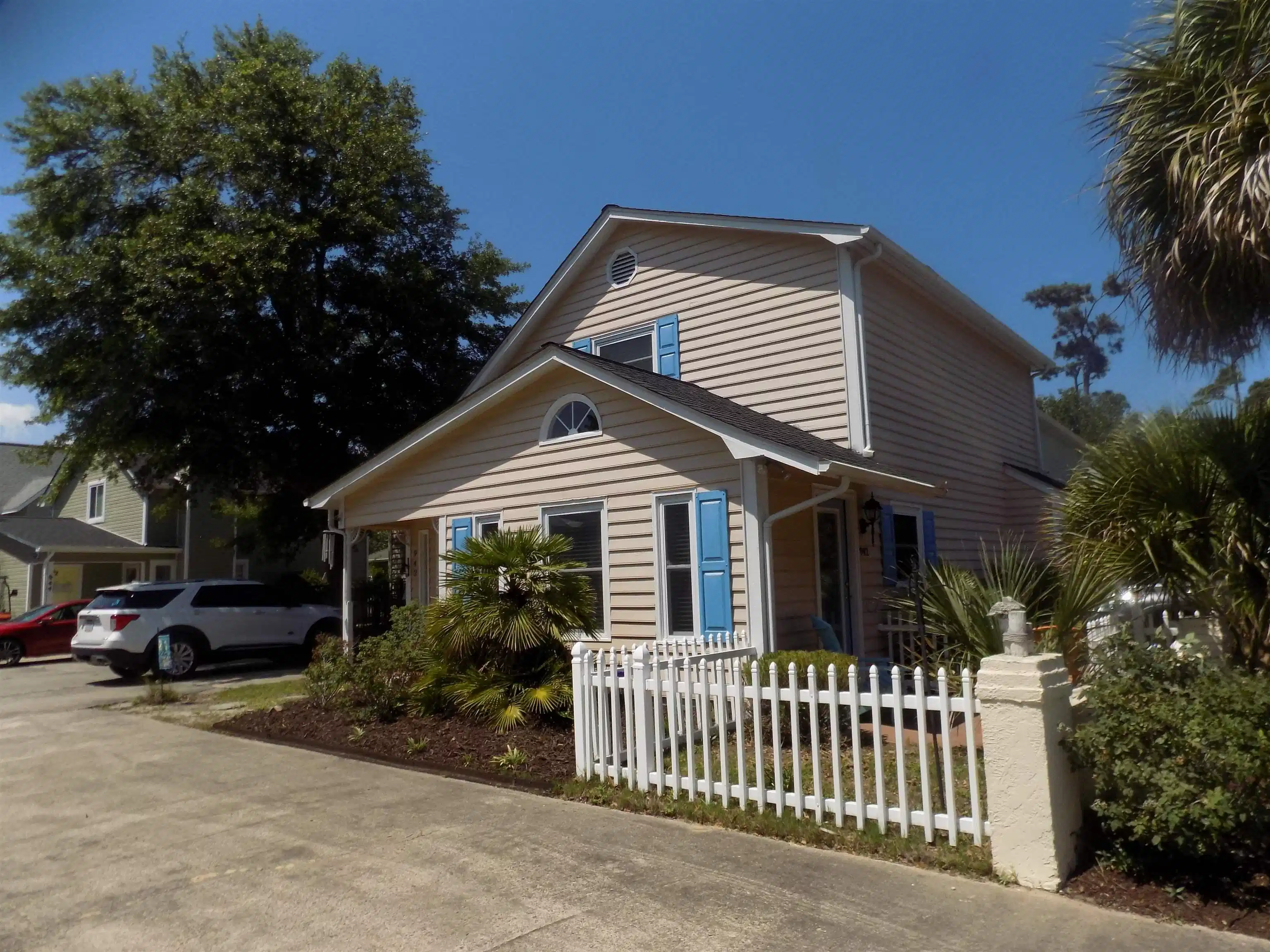 Image 1 Image 1