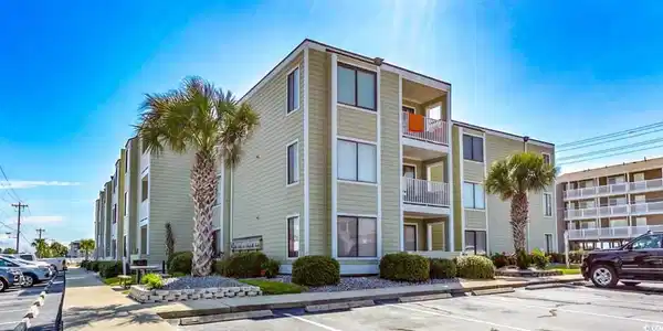 4801 N Ocean Blvd.