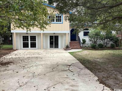 462 Lakeshore Dr.