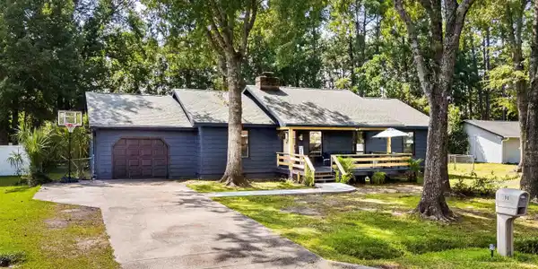 98 Plantation Dr.