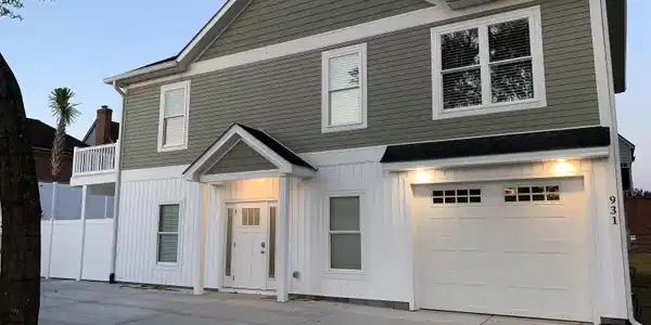 931 Edge Dr.