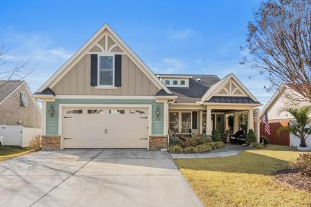 4228 Ravenwood Dr.