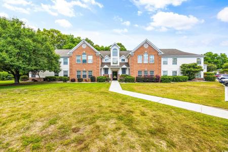 4392 Daphne Ln.
