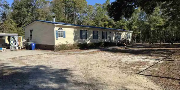 4757 Little River Neck Rd.