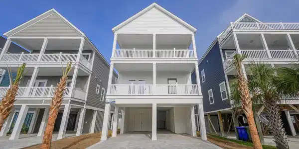 118 B 16th Ave. S