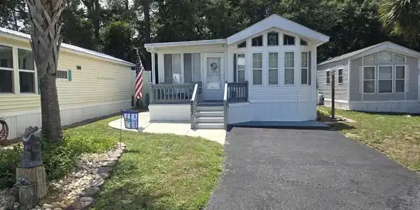 5400 Little River Neck Rd.