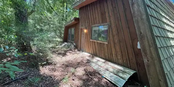 1343 Hagley Dr.