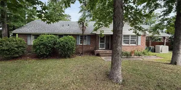 7603 Brentwood Dr.