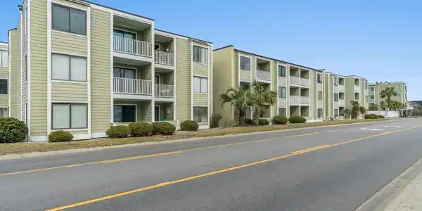 4801 North Ocean Blvd.