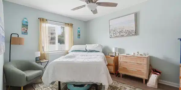Image 4 Image 4