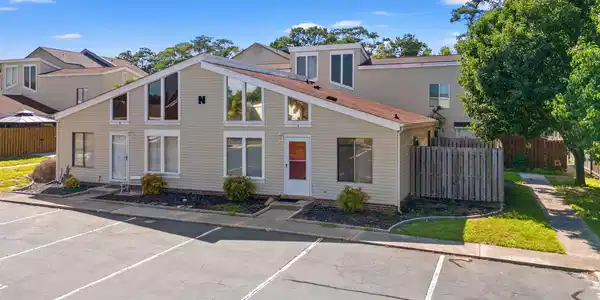 800 9th Ave. S