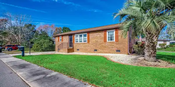 1124 Cypress Cove