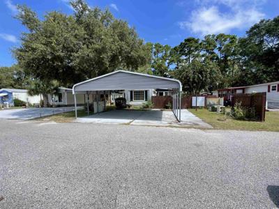 107 Crooked Island Circle