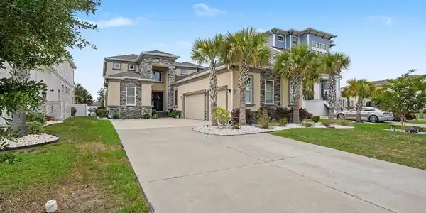 898 Waterton Ave.
