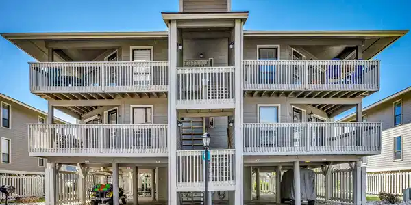 1801 N Ocean Blvd.