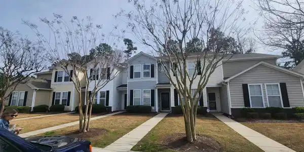 190 Olde Towne Way