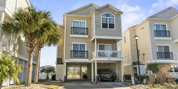 2304 Pointe Marsh Ln.