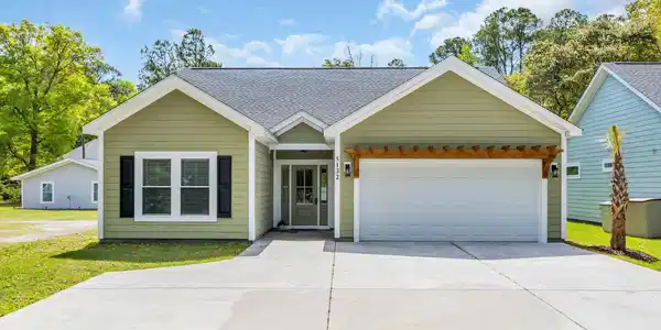 5132 Little River Neck Rd.