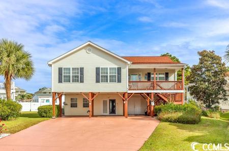 916 Pebble Ln.