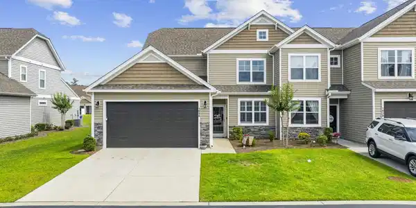 163 Machrie Loop
