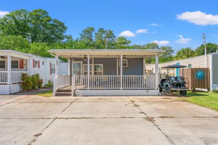 9700 Kings Rd.