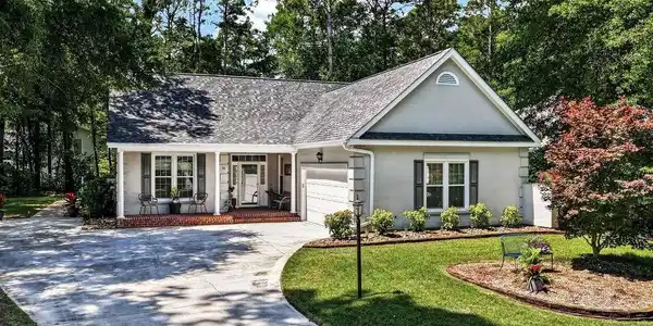 30 Prestwick Dr.