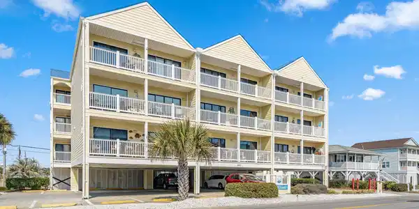 4601 N Ocean Blvd.