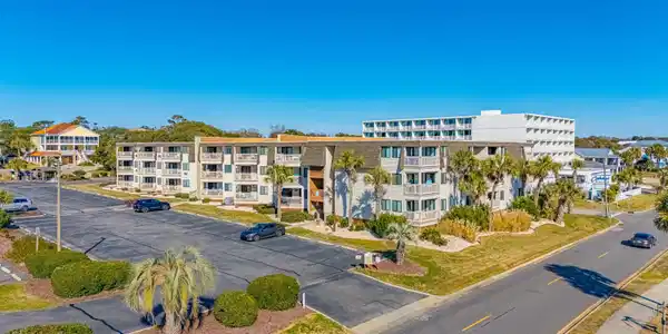 5601 N Ocean Blvd.