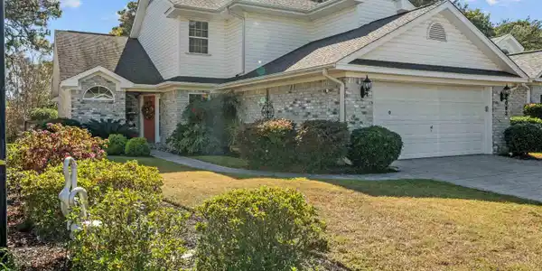 2063 Ayershire Ln.