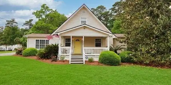 2220 S Island Rd.