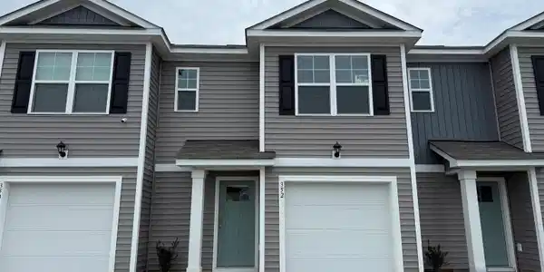 352 Bayou Loop